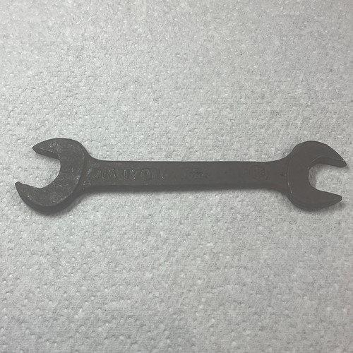 Old vintage ford - vintage, spanner