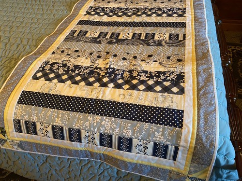 Quilted bed runner - quilted,