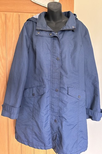 Rain resist hooded coat - hooded,