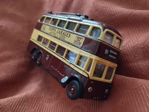 Corgi trolley bus - bus,, no