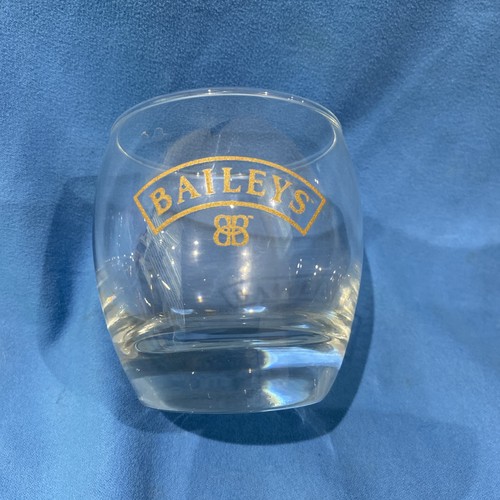 Baileys glass irish - baileys, glass.