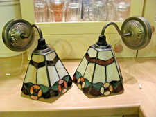 2 x Tiffany Style Stained