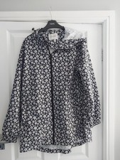 george Womens Black Daisy