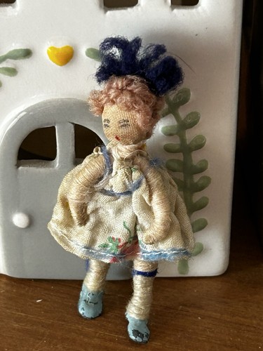 Cute little vintage dolls - little,