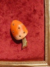 Vintage Trifari Mushroom