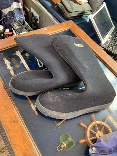 Commercial diving divex boots - commercial,