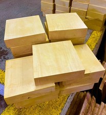1 x Lemonwood 8 x 8 x 2” /