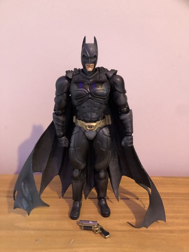 Play arts kai dark knight - arts,