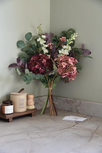 Dried hydrangeas and - hydrangeas,