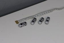 N gauge cars, x4 silver,  (D1-D4).