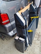 12 V Wheelchair Lift Suitable