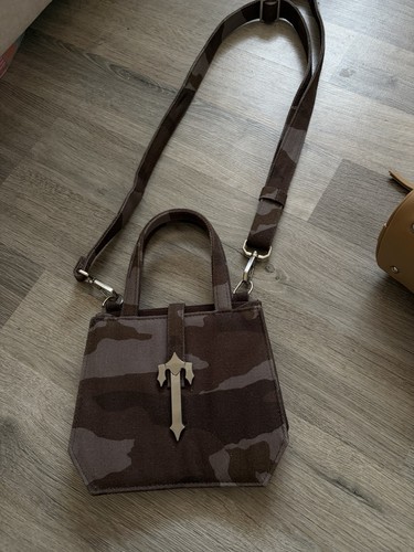 Camo trapstar bag - camo,