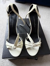  Giuseppe Zanotti Design Chili