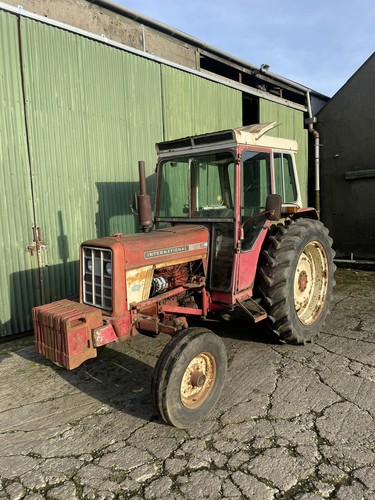 International tractor - international,