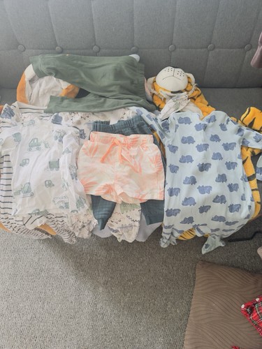 Bundle baby clothes - baby,
