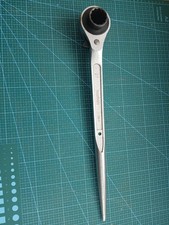 Teng Tools 27/30 mm Ratchet Podger 