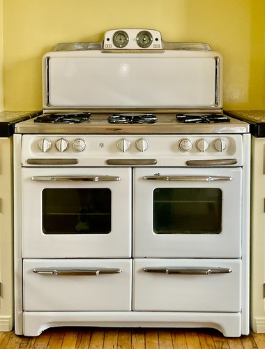 Vintage wedgewood gas - 40",