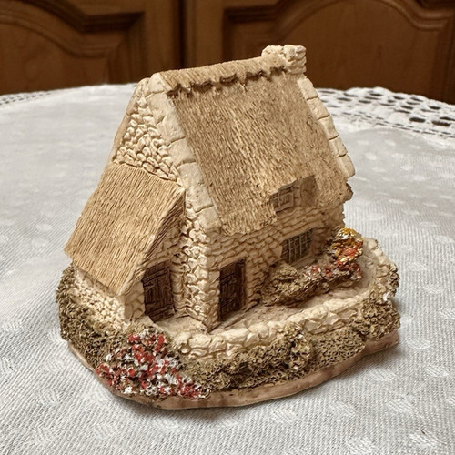 Tanners cottage miniature - cottage,