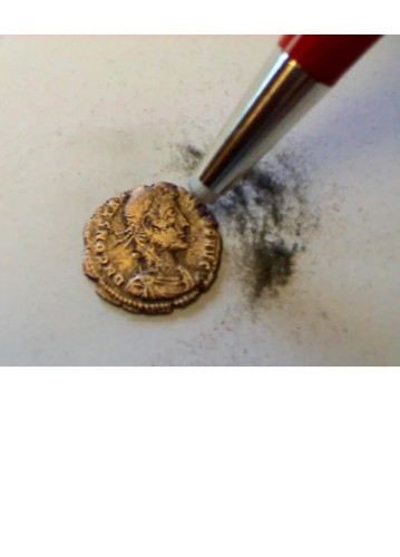Coin cleaning brush fibre - cleaning,