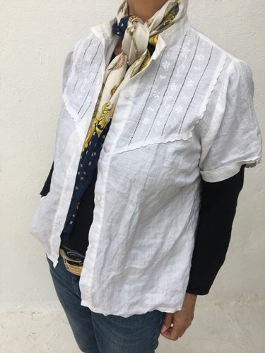 Shirt embroidered white - ,