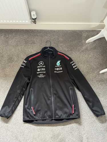 Mercedes amg petronas formula - petronas,