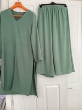 Beautiful Tunic And Trousers