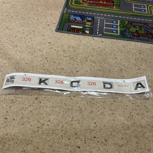 New genuine skoda rear badge - new,