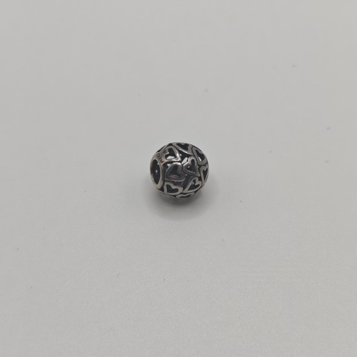 Genuine chamilia openwork - genuine, love
