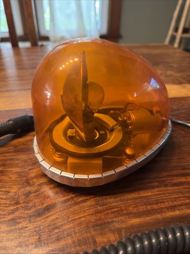 Vintage teardrop rotating - teardrop,
