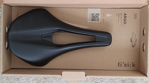 Fizik tempo argo saddle - tempo, r3