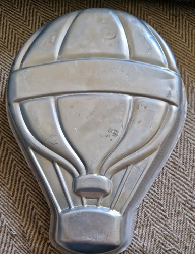 Novelty hot air - balloon, shaped