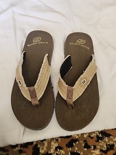 mens sketchers flipflops 9.5