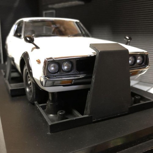 Kyosho nissan skyline - 1/18,