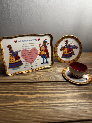 Vintage queen hearts tin - queen, of