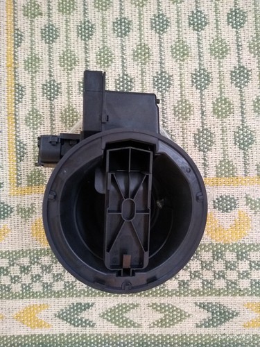 Jaguar fuel filler - (x150),