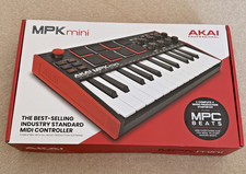 AKAI Professional MPK Mini– 25 Key USB MIDI Keyboard Controller with 8 Backli
