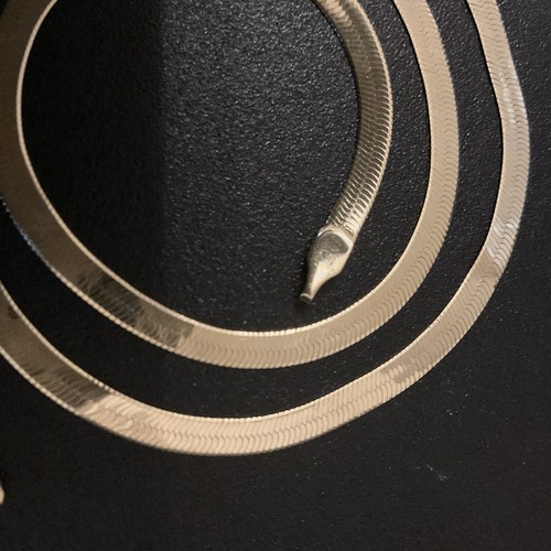 14k yellow gold flat - yellow,