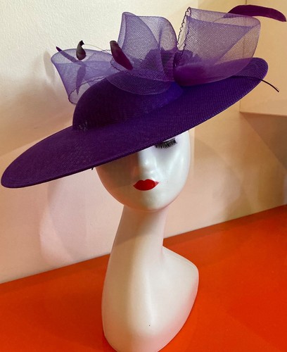 Gorgeous fascinator hat - fascinator,