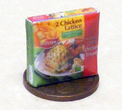Dolls house chicken - house, lattice