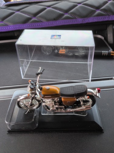 Italeri honda 750 - cb,