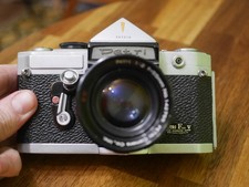 Petri Flex V SLR Camera with