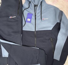 tracksuits S new full set