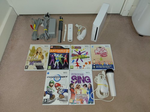 Nintendo wii console - console, with