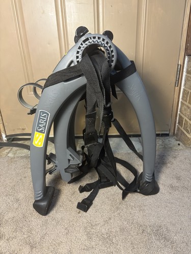 Saris bones bike trunk - 2, mount