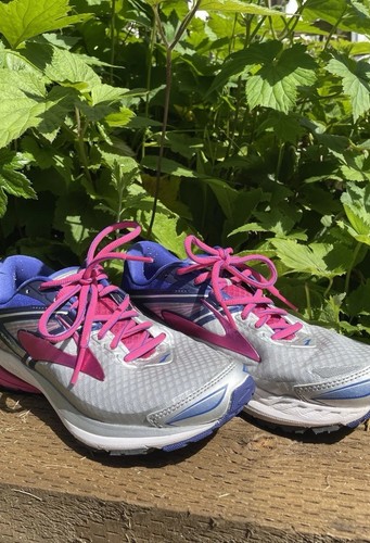 Brooks ravenna size 5 - brooks,