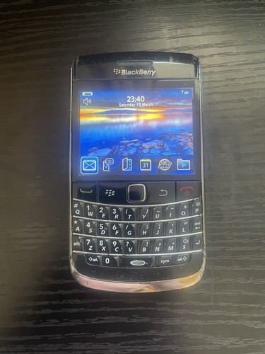 Blackberry bold 9700 unlocked - 9700,