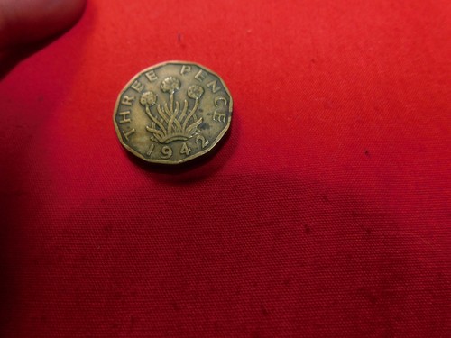 Collectable three pence - 3d,