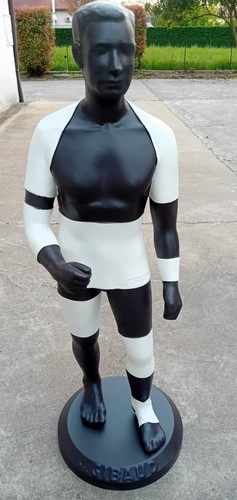 Mannequin advertising doctor - advertising,