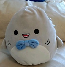 Original Squishmallows 7.5” Gordon the Shark with Bow Tie VGC