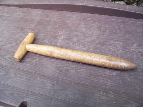 Vintage wooden bar - t,